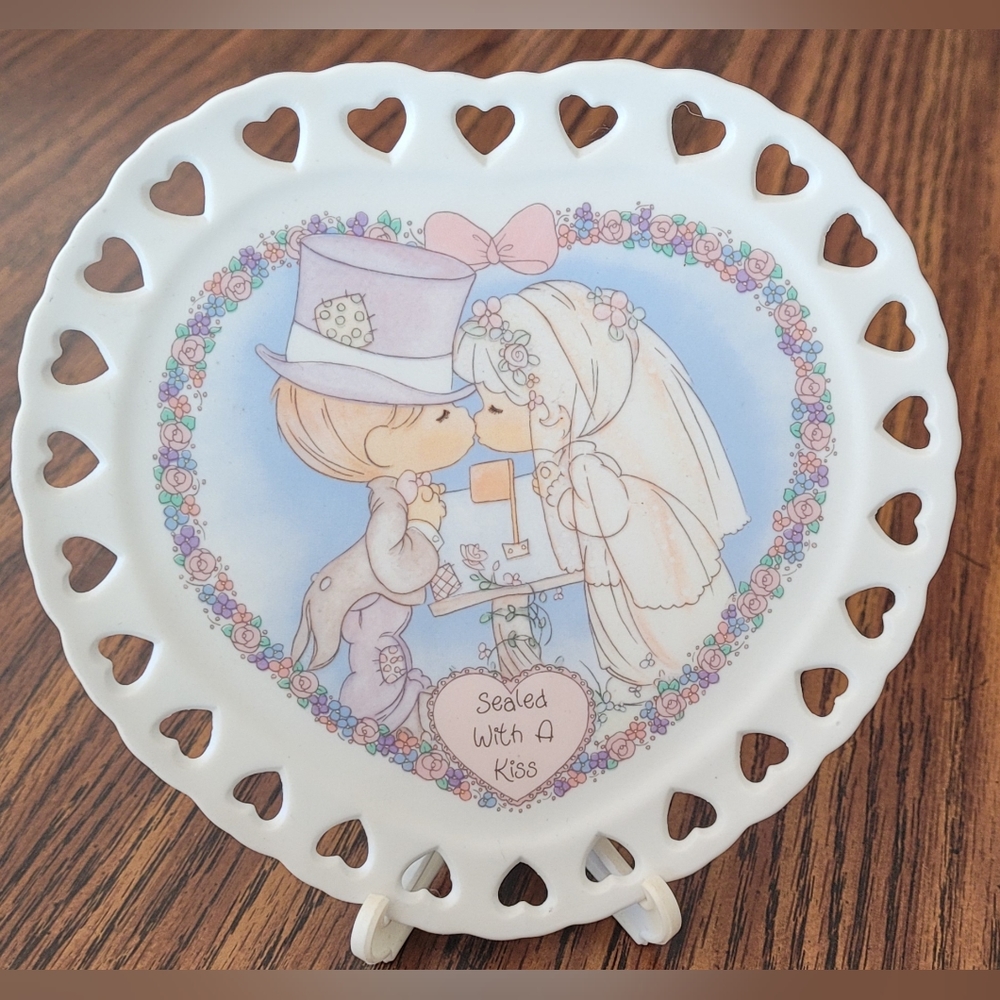 Precious Moments Sealed With A Kiss plaque